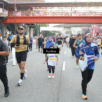 Runner Photo 4595988