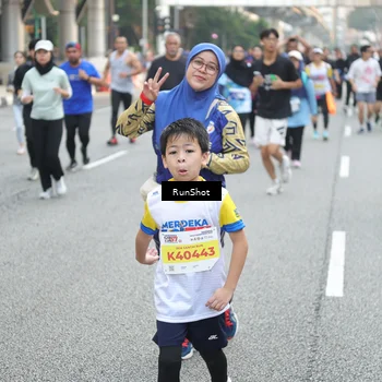 Runner Photo 4596009