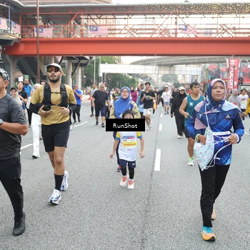 Runner Photo 4596029
