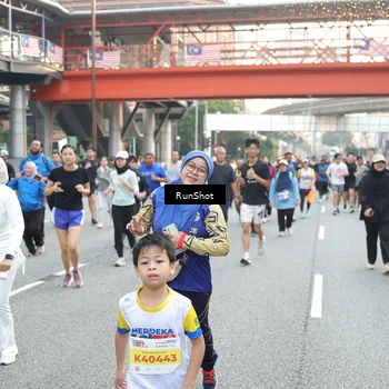 Runner Photo 4596078