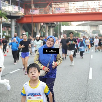 Runner Photo 4596080