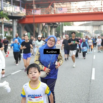 Runner Photo 4596116