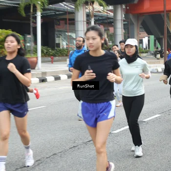 Runner Photo 4596190