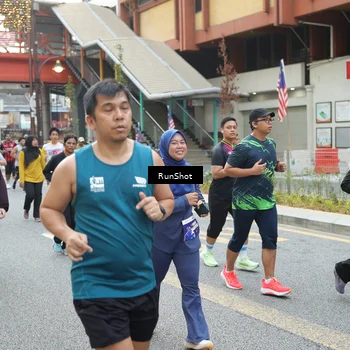 Runner Photo 4596208