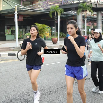 Runner Photo 4596225