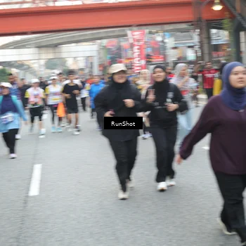 Runner Photo 4596263