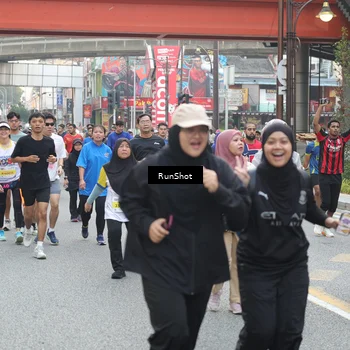 Runner Photo 4596377