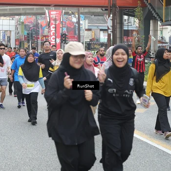 Runner Photo 4596388