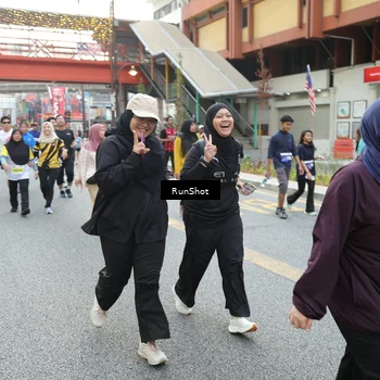 Runner Photo 4596450