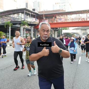 Runner Photo 4596520