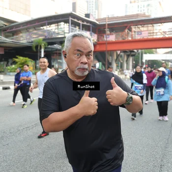 Runner Photo 4596551