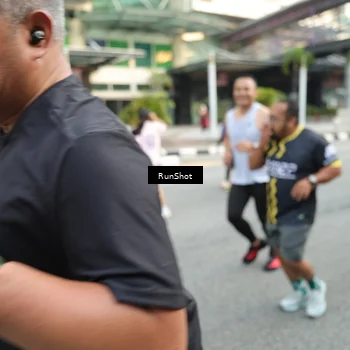 Runner Photo 4596624