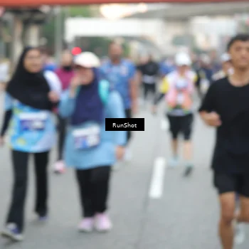 Runner Photo 4596675