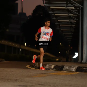 Runner Photo 4596720