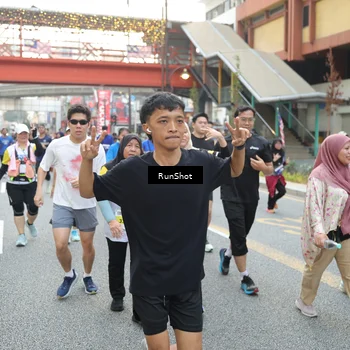 Runner Photo 4596729