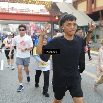 Runner Photo 4596771