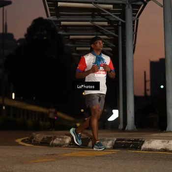 Runner Photo 4596855
