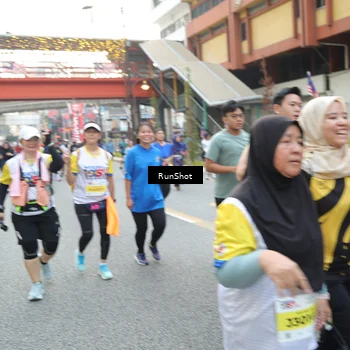Runner Photo 4596905