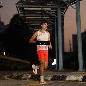 Runner Photo 4597061