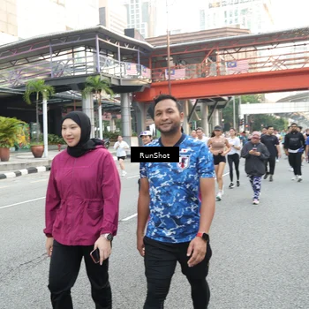 Runner Photo 4597132