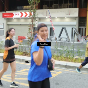 Runner Photo 4597338