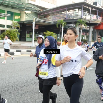 Runner Photo 4597507