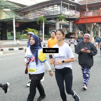 Runner Photo 4597511