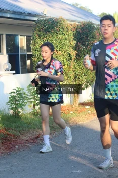 Runner Photo 4597542