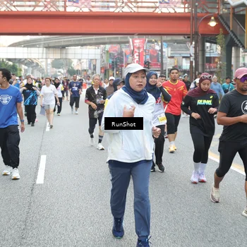 Runner Photo 4597543
