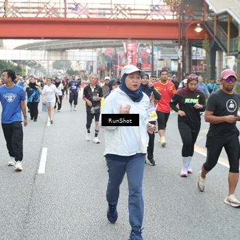 Runner Photo 4597590