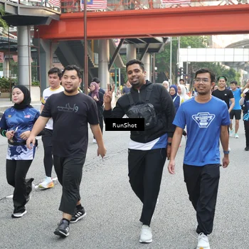 Runner Photo 4597704