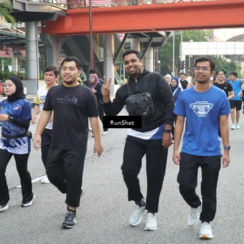 Runner Photo 4597708