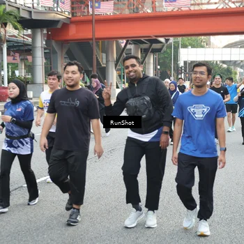 Runner Photo 4597758