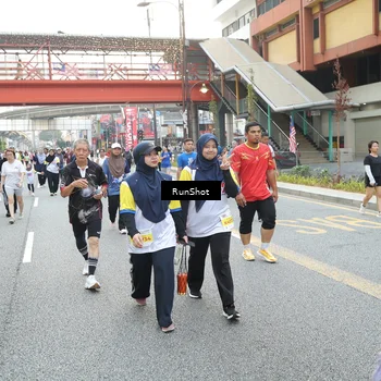 Runner Photo 4597887