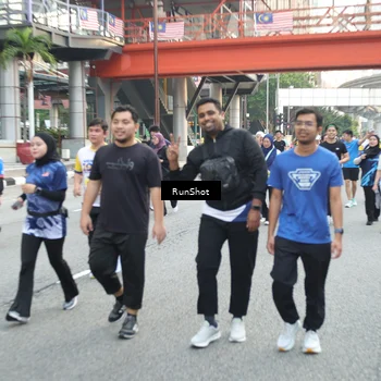 Runner Photo 4597896