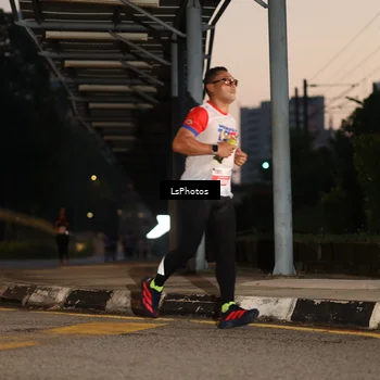 Runner Photo 4597937
