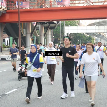 Runner Photo 4597976