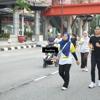 Runner Photo 4598056