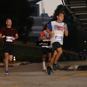 Runner Photo 4598083