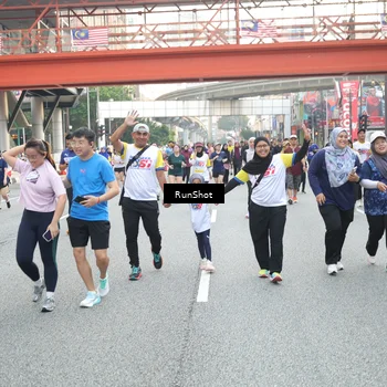 Runner Photo 4598471