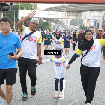 Runner Photo 4598535