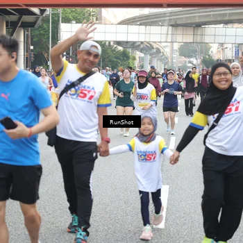 Runner Photo 4598604
