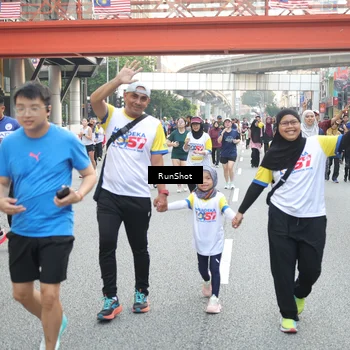 Runner Photo 4598660