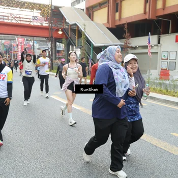 Runner Photo 4598750