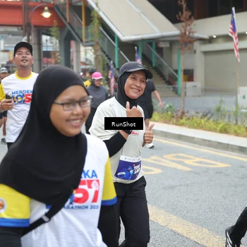 Runner Photo 4598884
