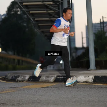Runner Photo 4599009