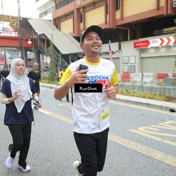 Runner Photo 4599015