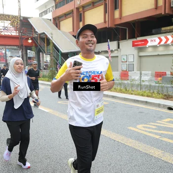 Runner Photo 4599025