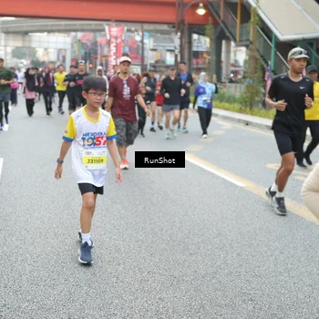 Runner Photo 4599070
