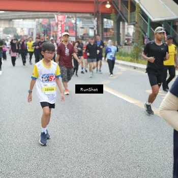 Runner Photo 4599102